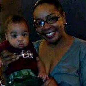 Meet your Posher, Sharon